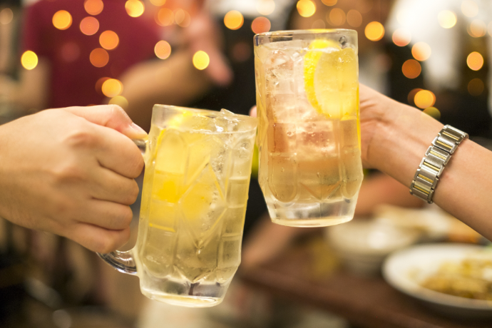 サシ飲み手当